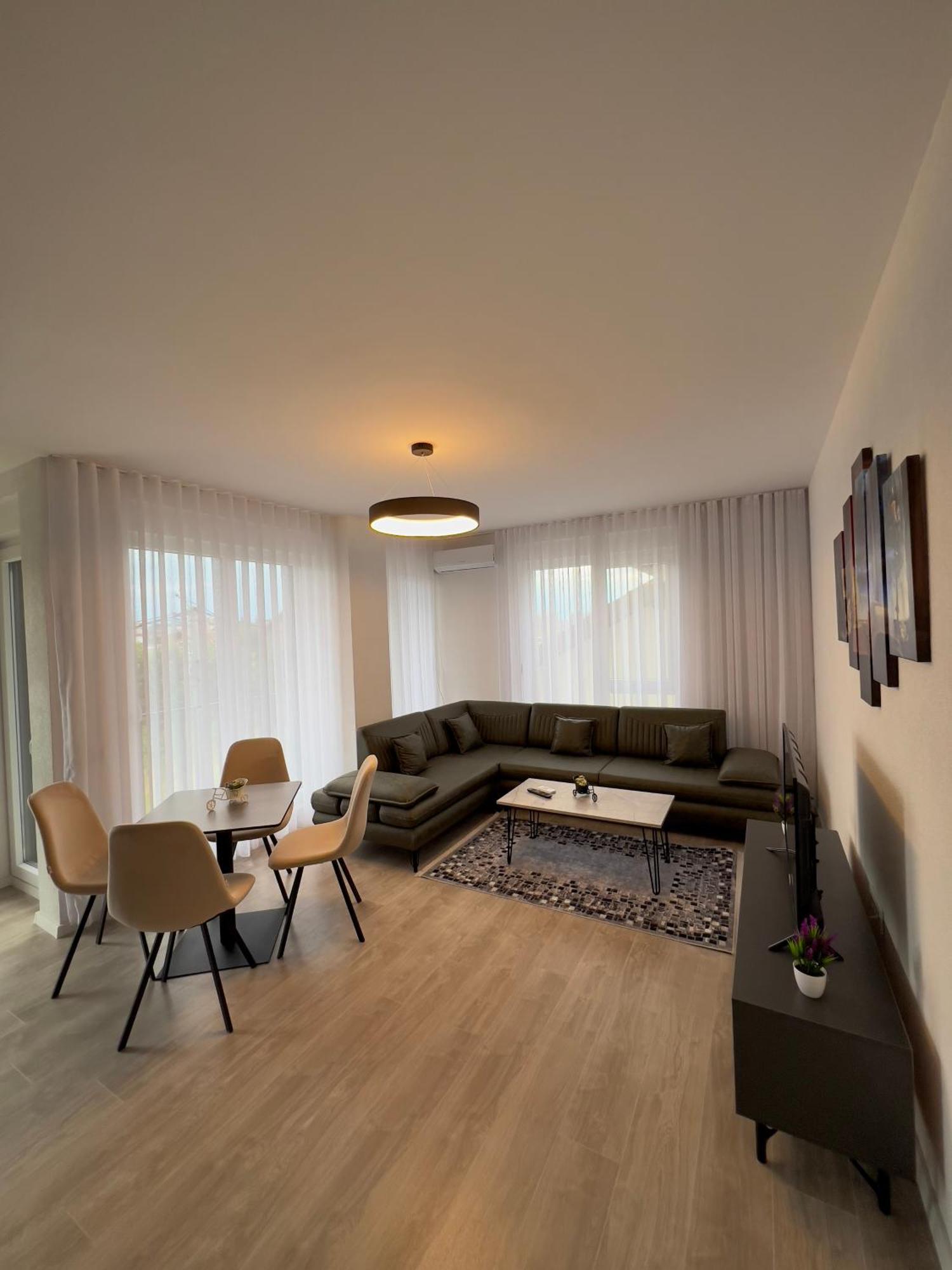 Holiday Apartments Gjakova Bilik gambar